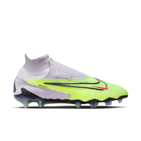 nike voetbalschoenen met doodskop|nike noppenschoenen.